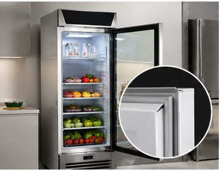 Single Glass-Door Display